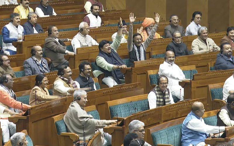 اپوزیشن کے احتجاج کے درمیان لوک سبھا میں وکشت بھارت روزگاراوراجیویکا مشن(گرامین)بل منظور